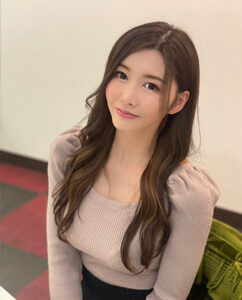 รู้จัก Ryou Hayashi ผู้หญิงที่หนุ่ม ๆ หลายคนดูแล้วยากจะละสายตา